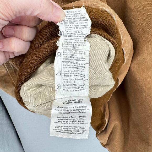 Carhartt FRJ195 Flame Resistant Quilt Lined Heavyweight Duck Bomber Jacket - Picture 15 of 15